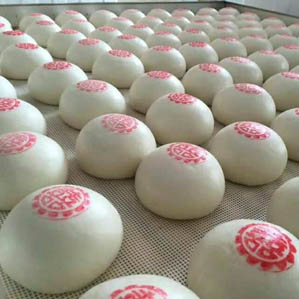Traditional big steamed bun 11.jpg